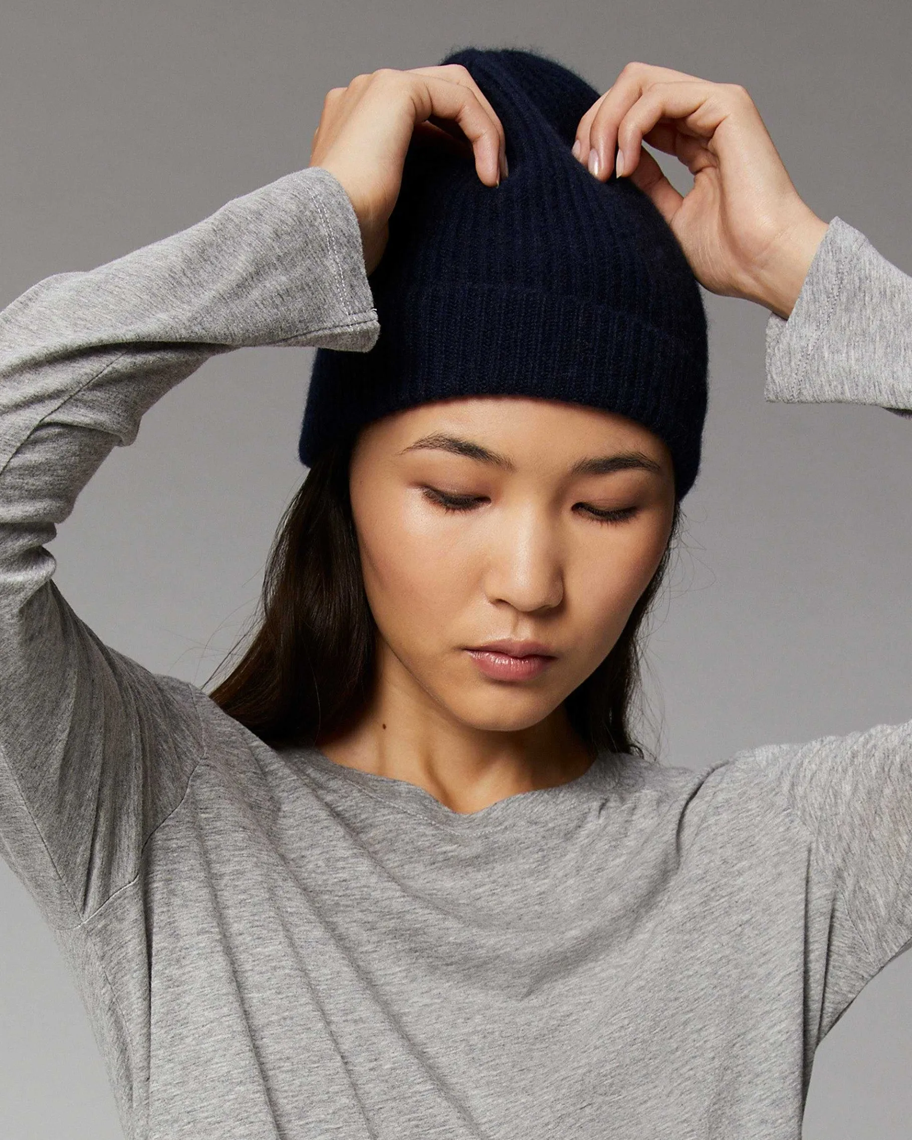 Discount FROM FUTURE Bonnet A Revers A Petites Cotes Navy
