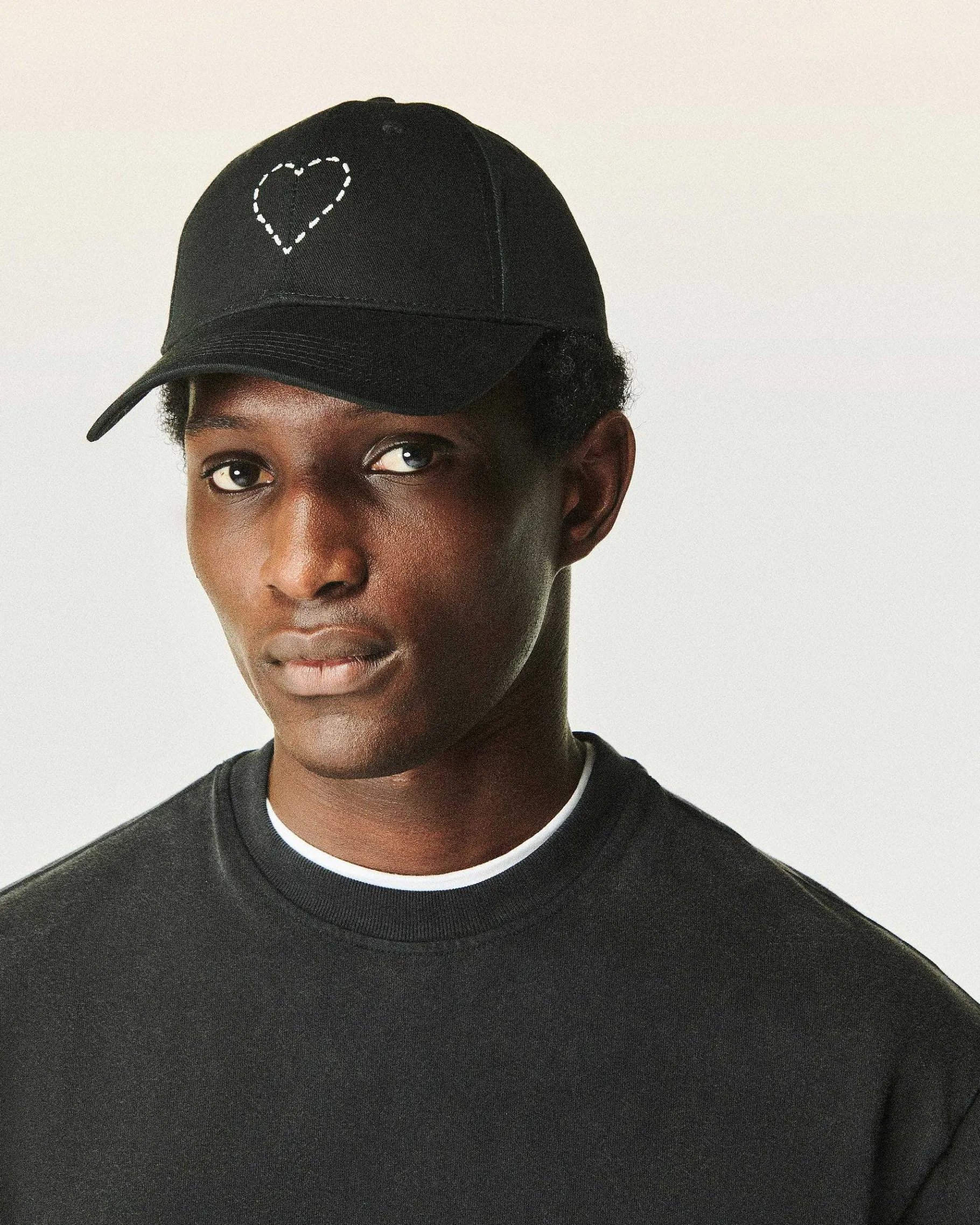 Clearance FROM FUTURE Casquette A Visiere Courbee Coeur Noir