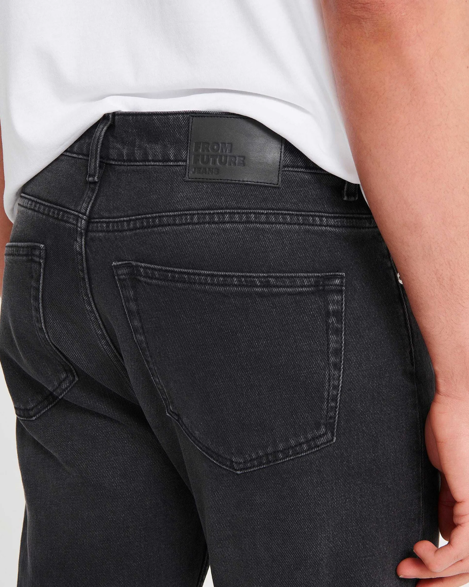 Online FROM FUTURE Joey Jean Coupe Droite Washed Black