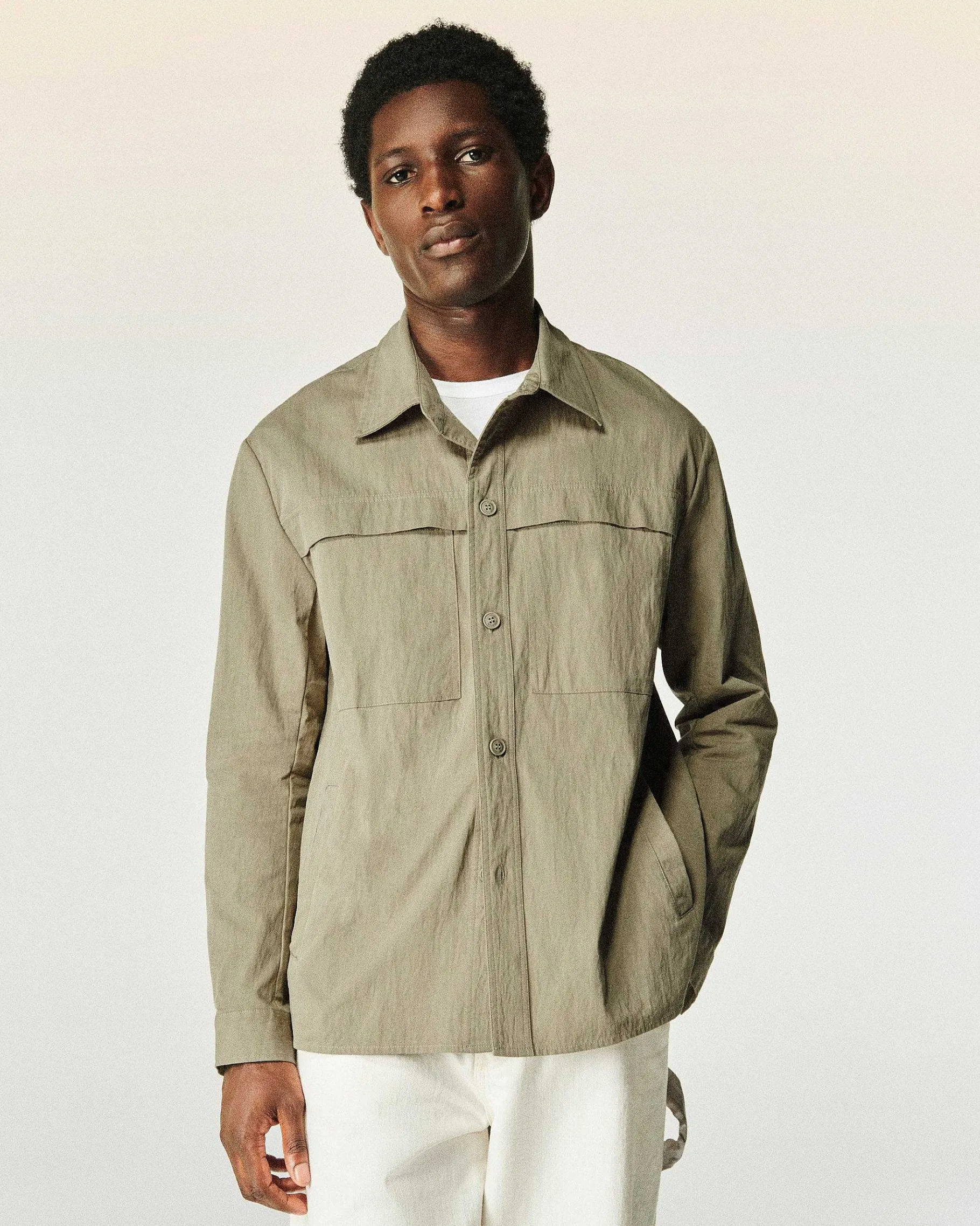 FROM FUTURE Outerwear Surchemise Light Kaki