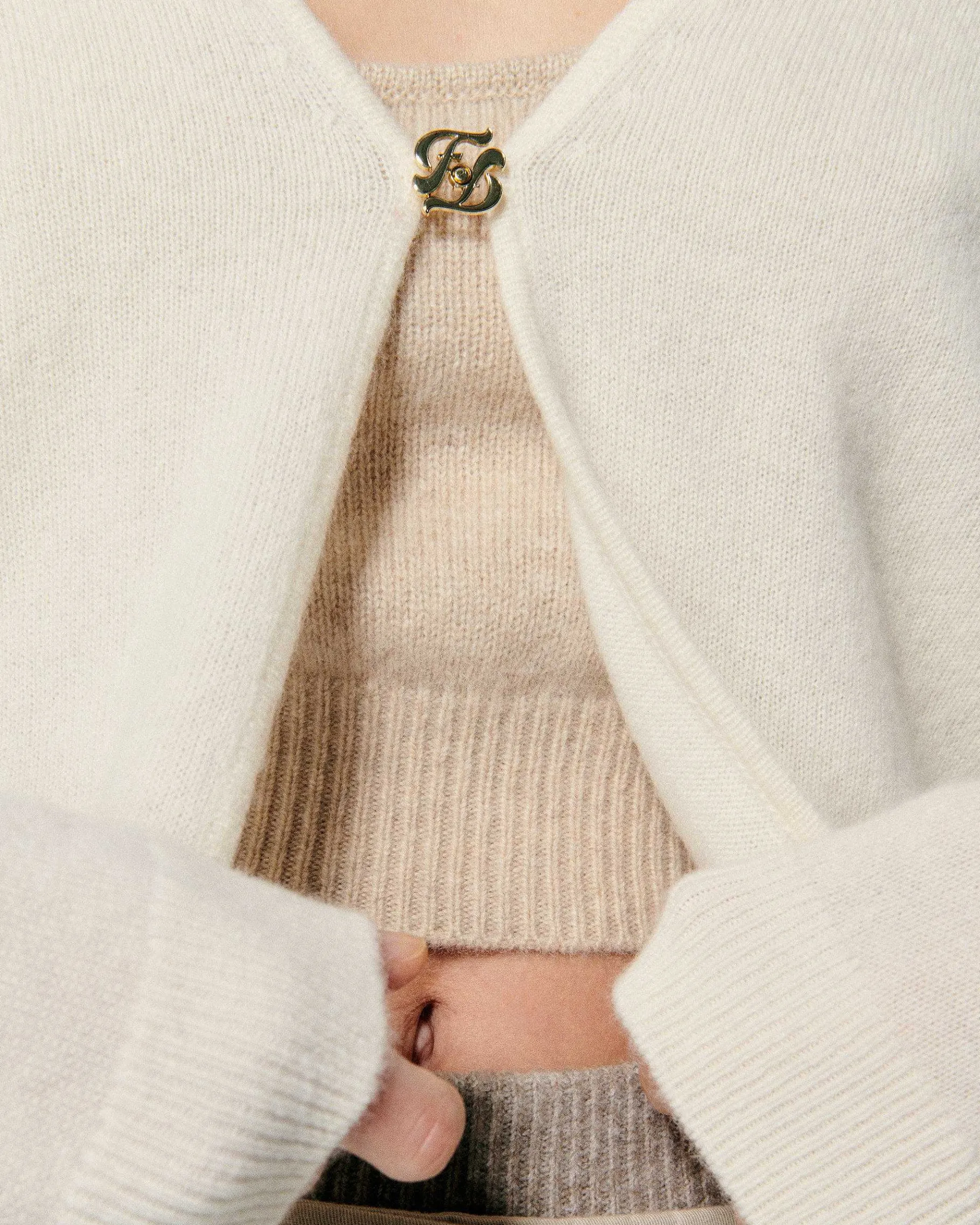 Online FROM FUTURE Pull Cardigan Ecru