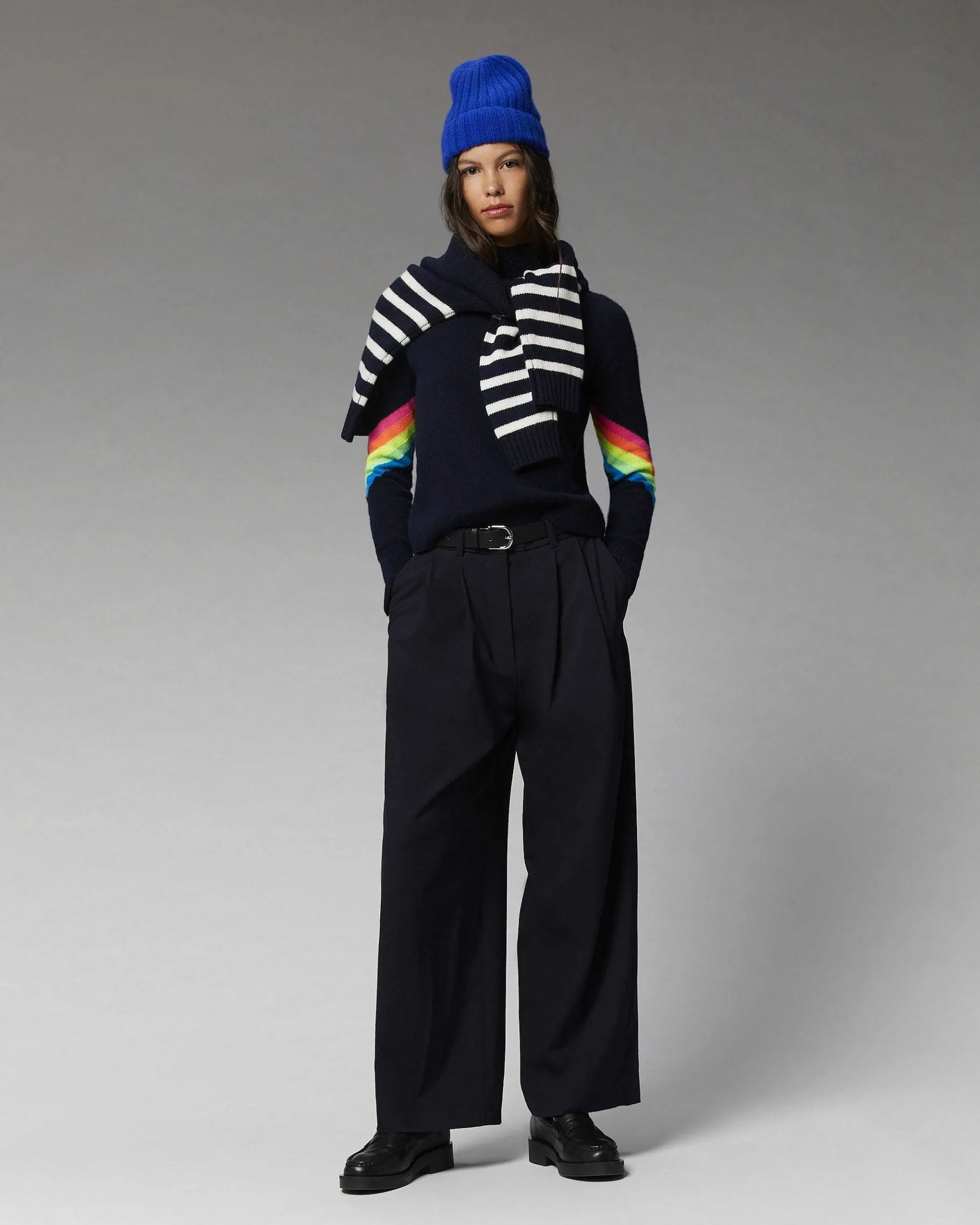 Sale FROM FUTURE Pull Col Montant Bandes Manches Multicolore Leger Rouge Vif