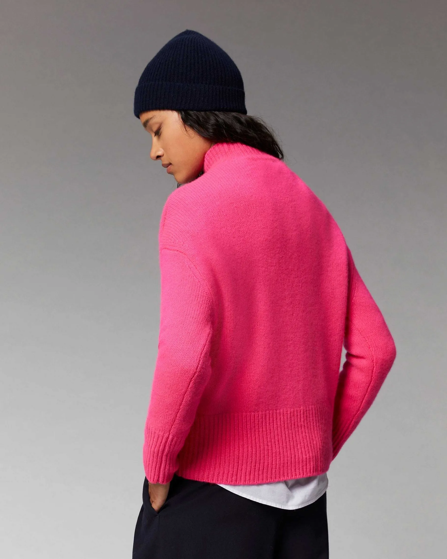 New FROM FUTURE Pull Col Montant Dream Your Future Winter Fuschia