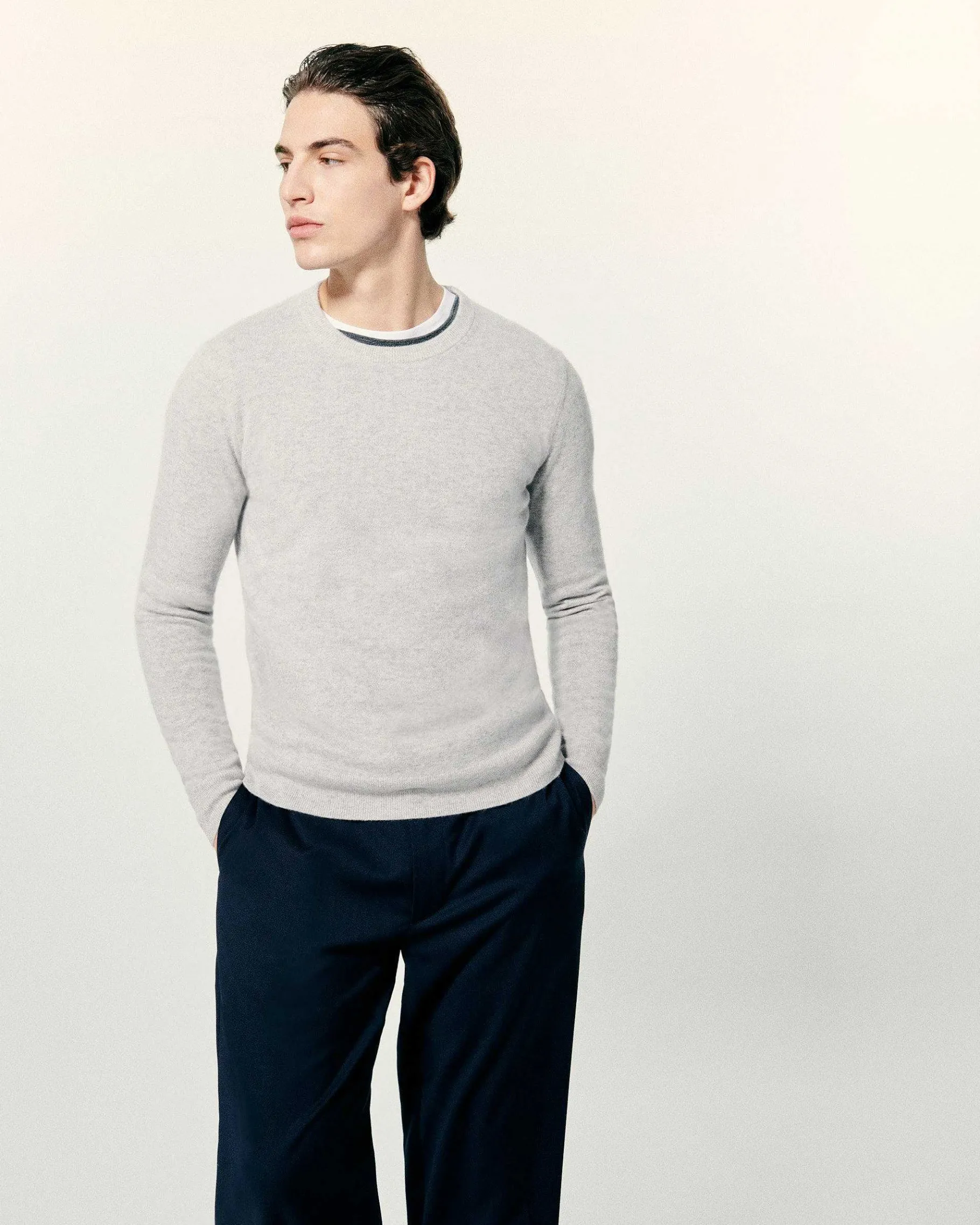 Clearance FROM FUTURE Pull Col Rond Gris Chine Clair