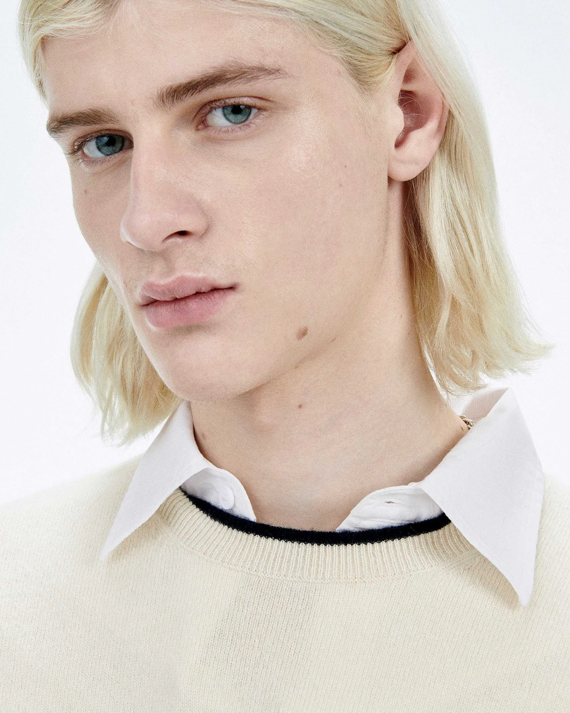FROM FUTURE Pull Col Rond Bord Contraste Navy