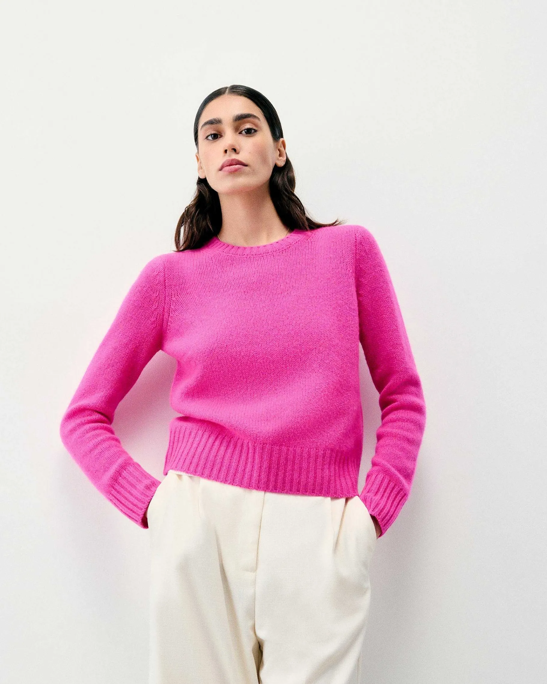 New FROM FUTURE Pull Col Rond Court Fuschia Pink Mouline