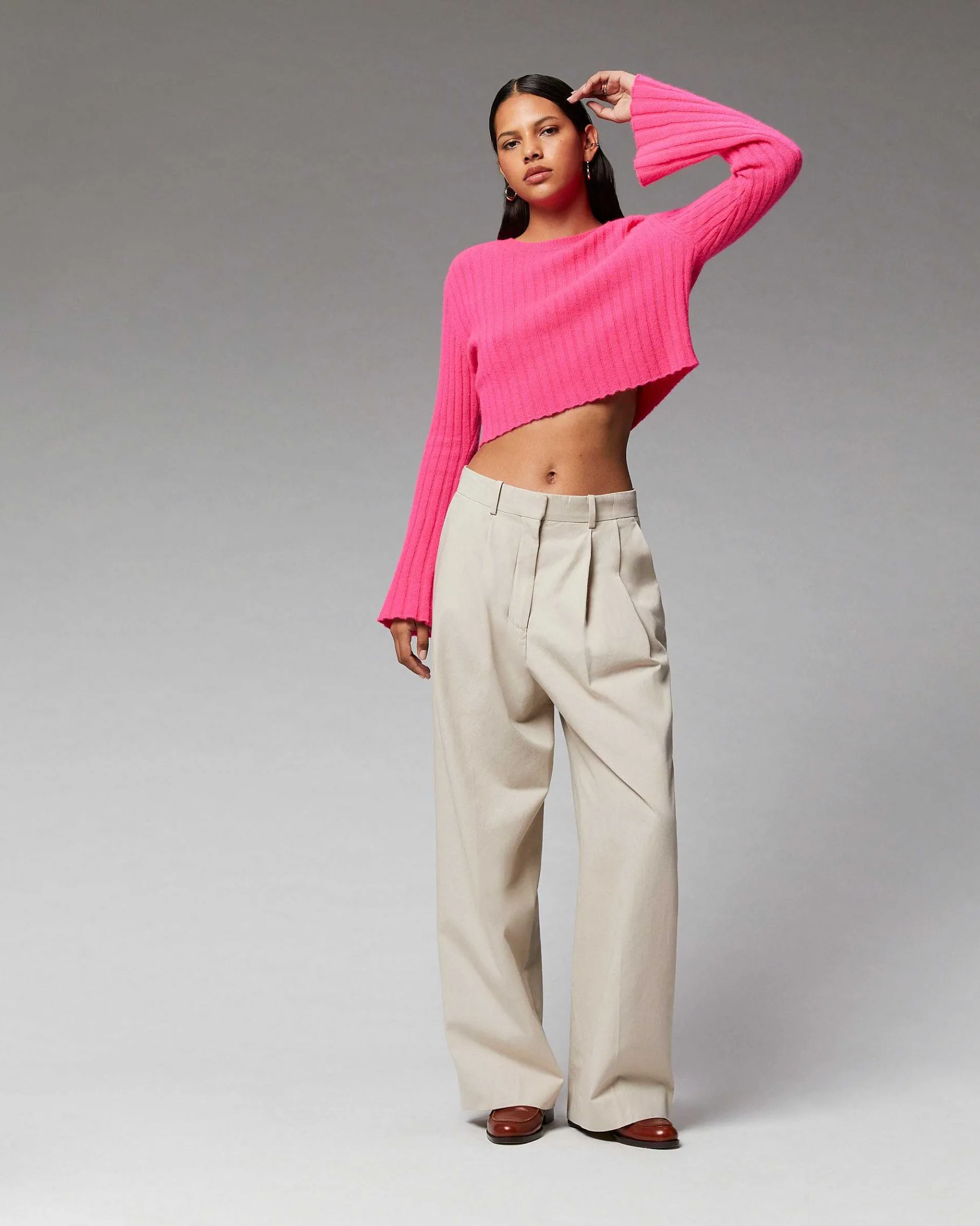 Sale FROM FUTURE Pull Col Rond Court Manches Evasees Winter Fuschia