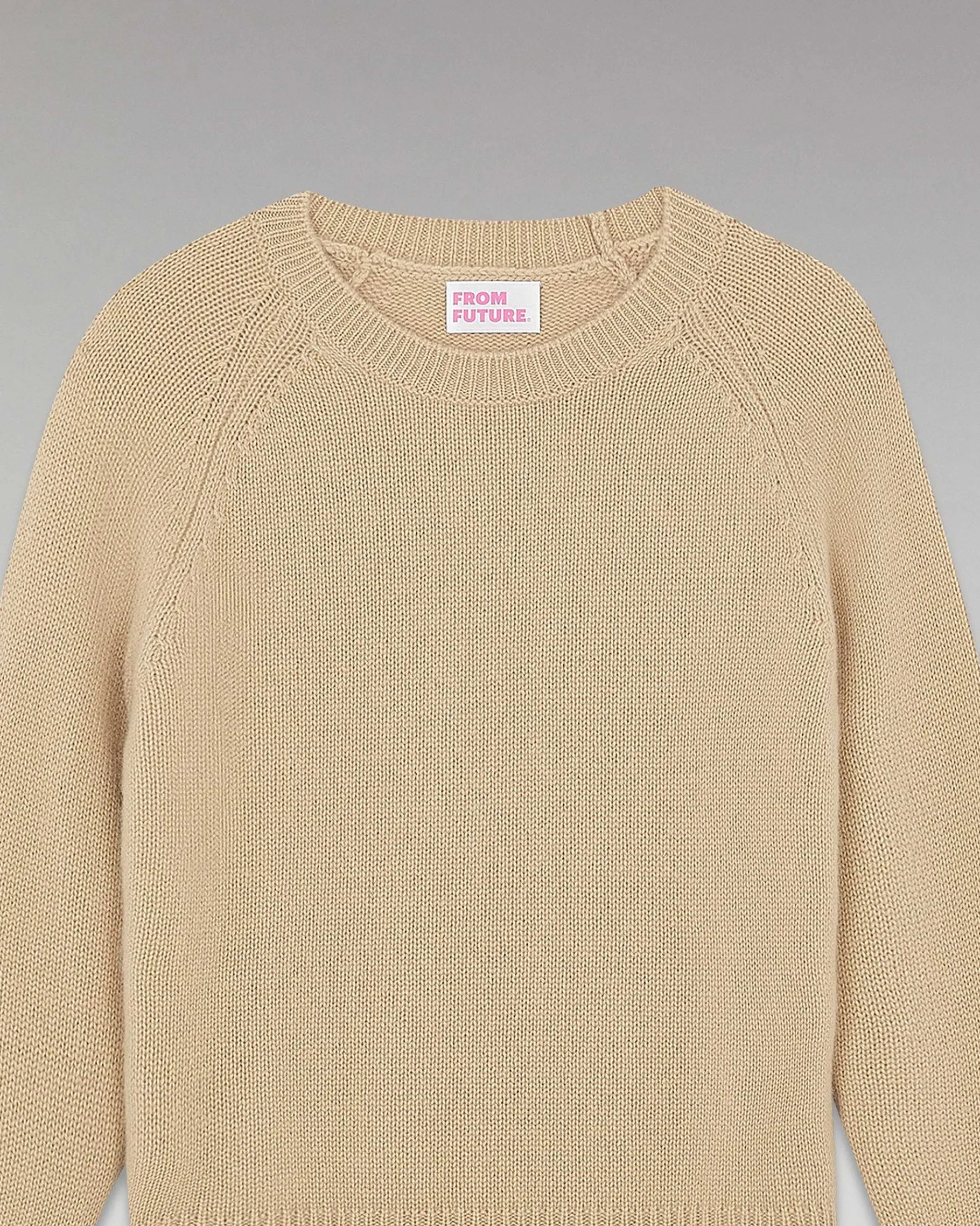 Clearance FROM FUTURE Pull Col Rond Raglan Beige