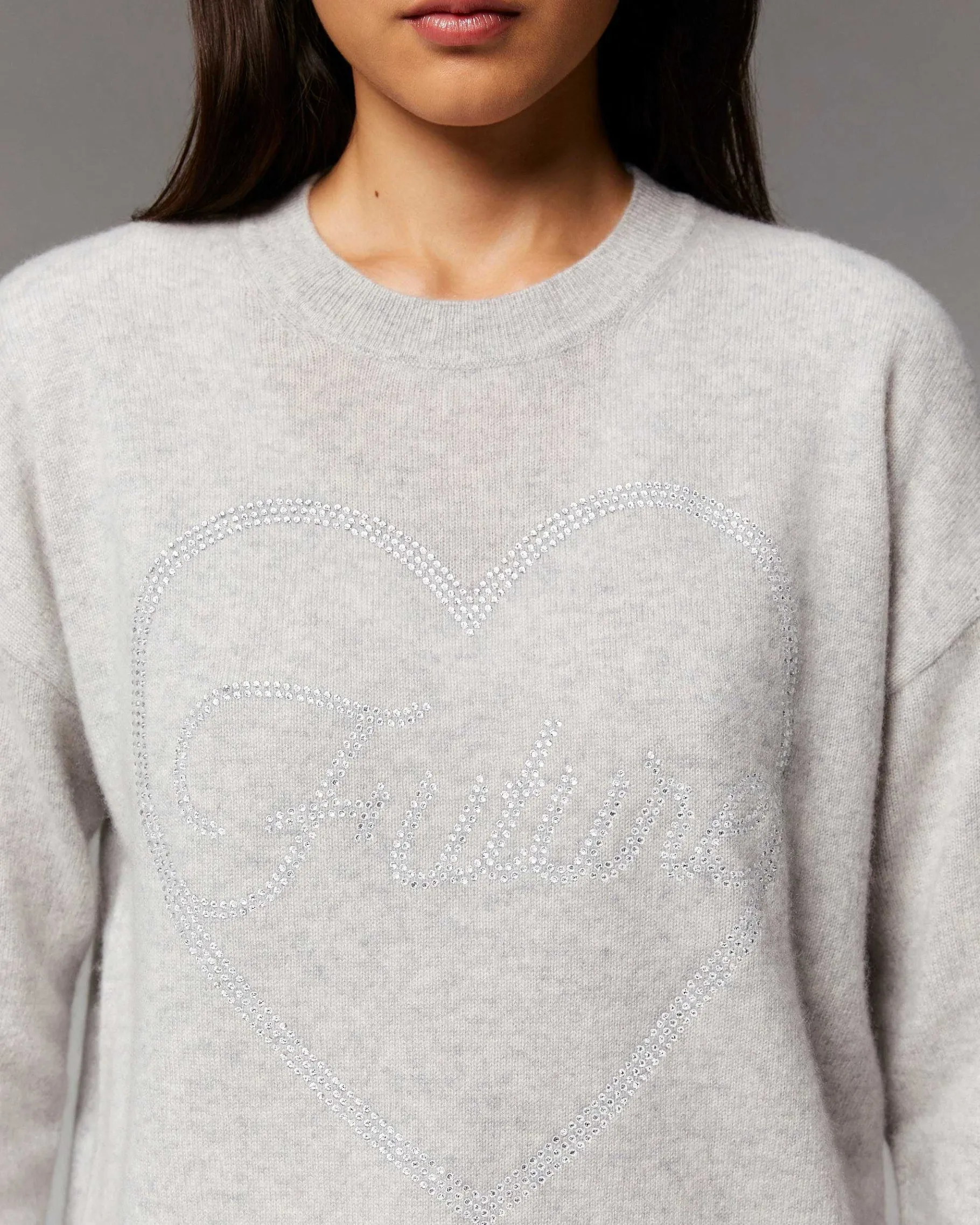 Discount FROM FUTURE Pull Col Rond Strass Coeur Leger Gris Chine Clair