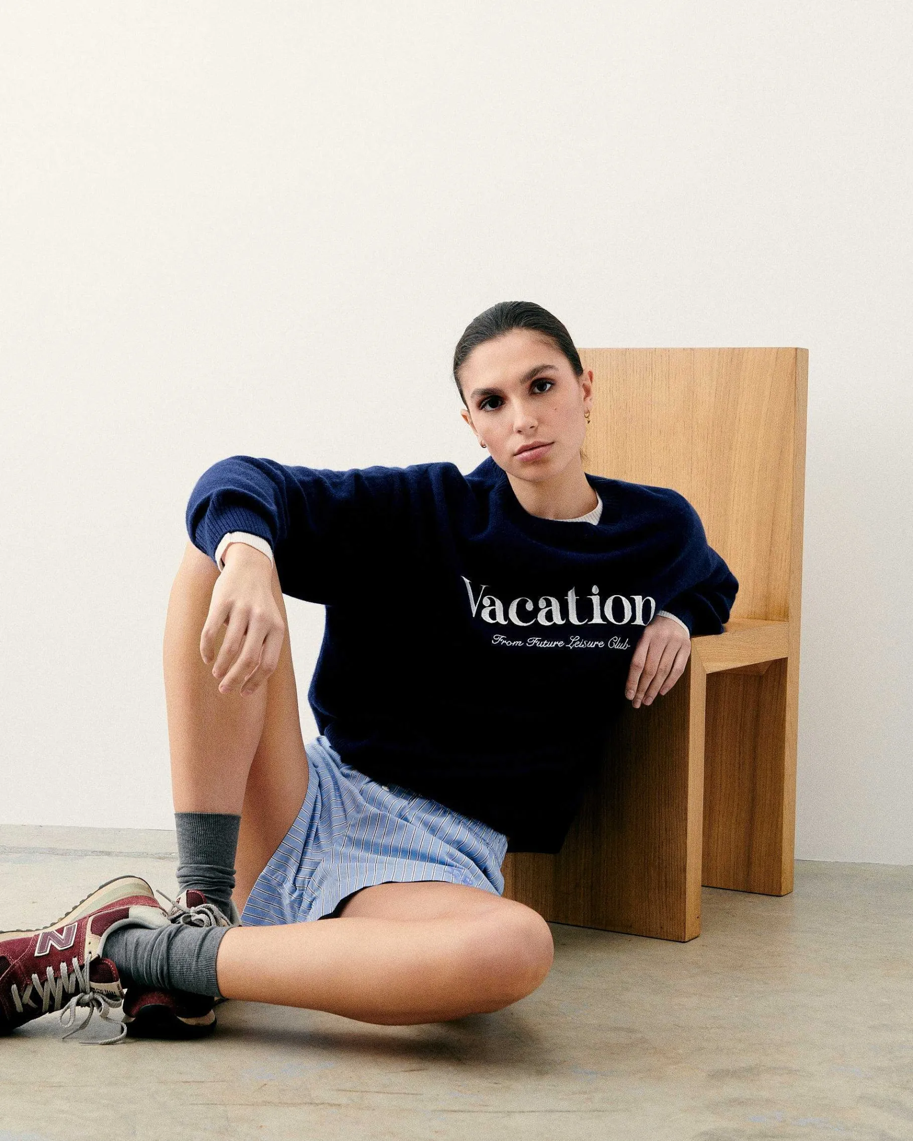 Online FROM FUTURE Pull Col Rond Vacation Club College Blue