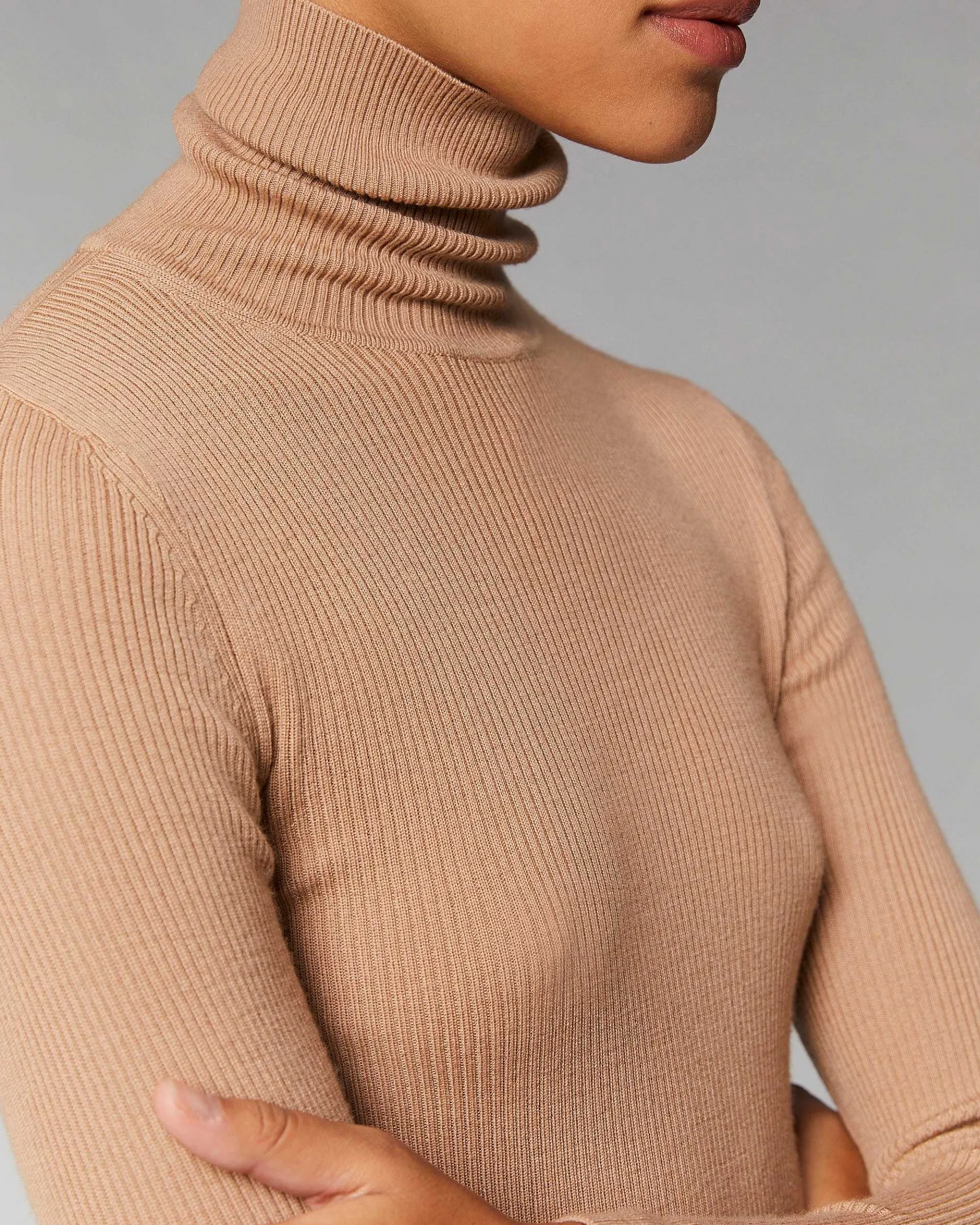 Outlet FROM FUTURE Pull Col Roule Basique Camel