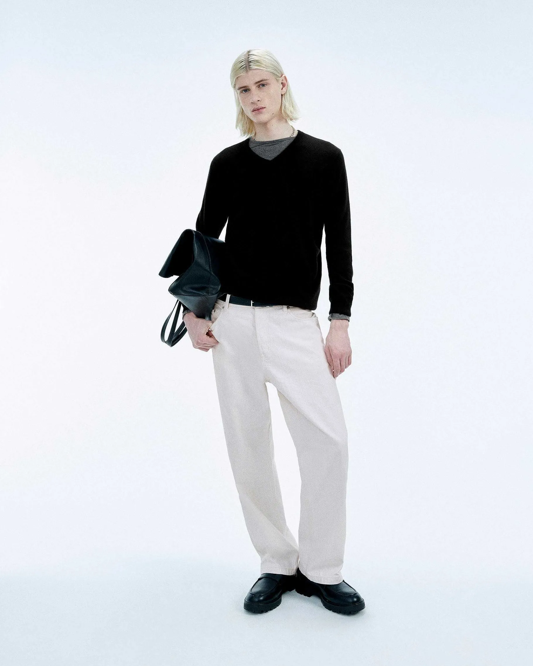 Clearance FROM FUTURE Pull Col V Navy