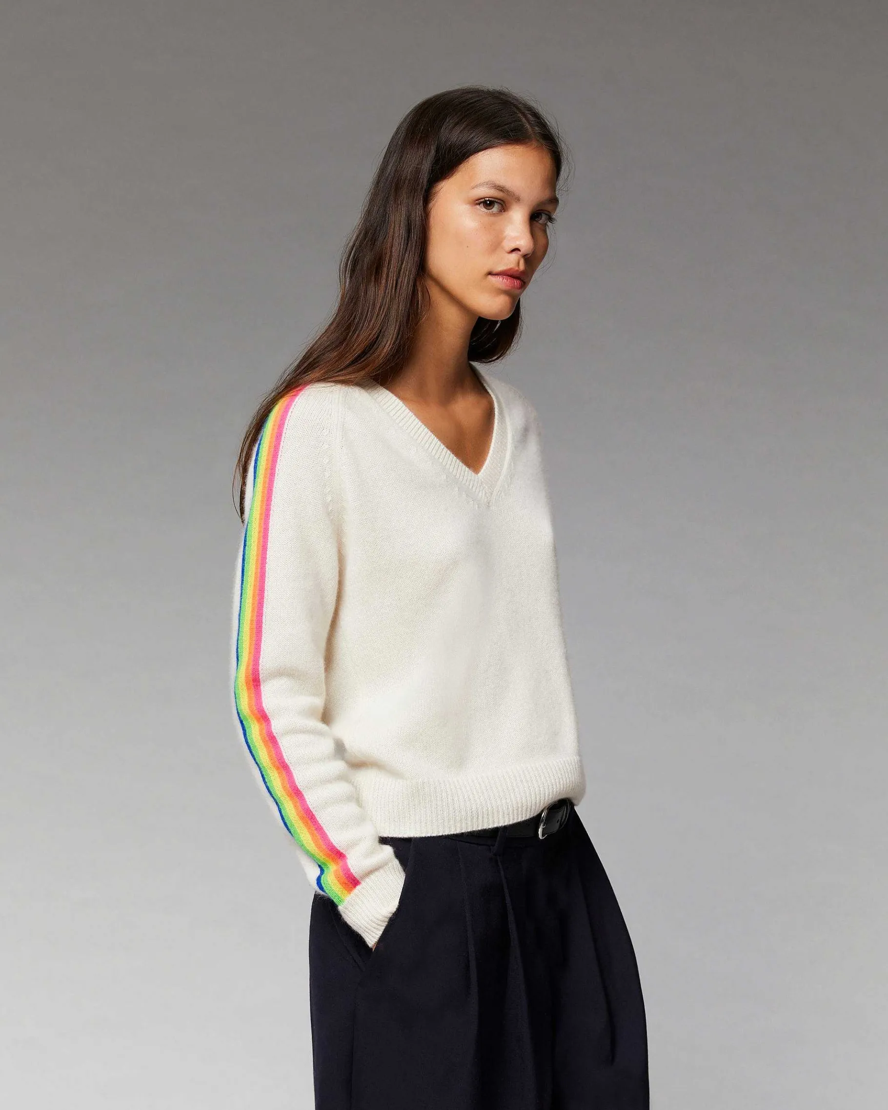 New FROM FUTURE Pull Col V Bandes Manches Multicolore Ecru