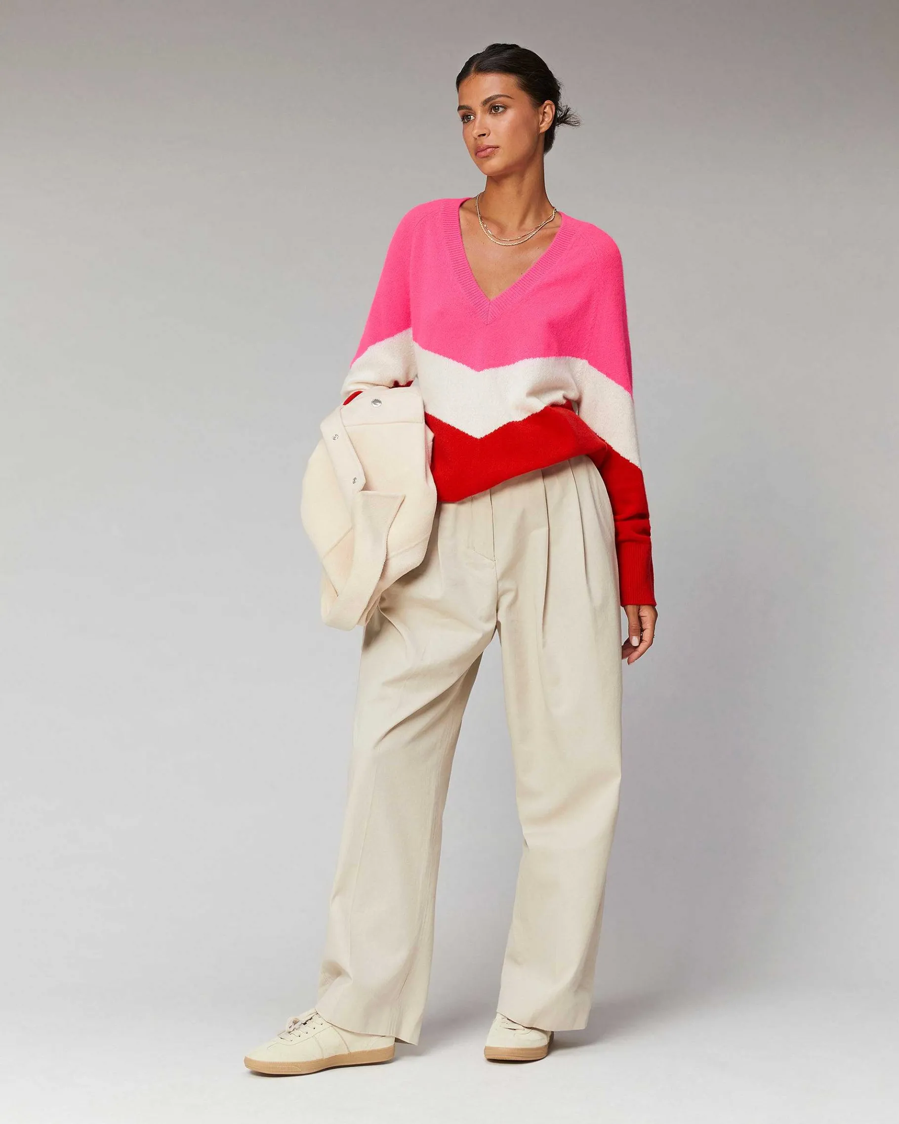 Sale FROM FUTURE Pull Col V Bandes Tricolore Leger Power Red