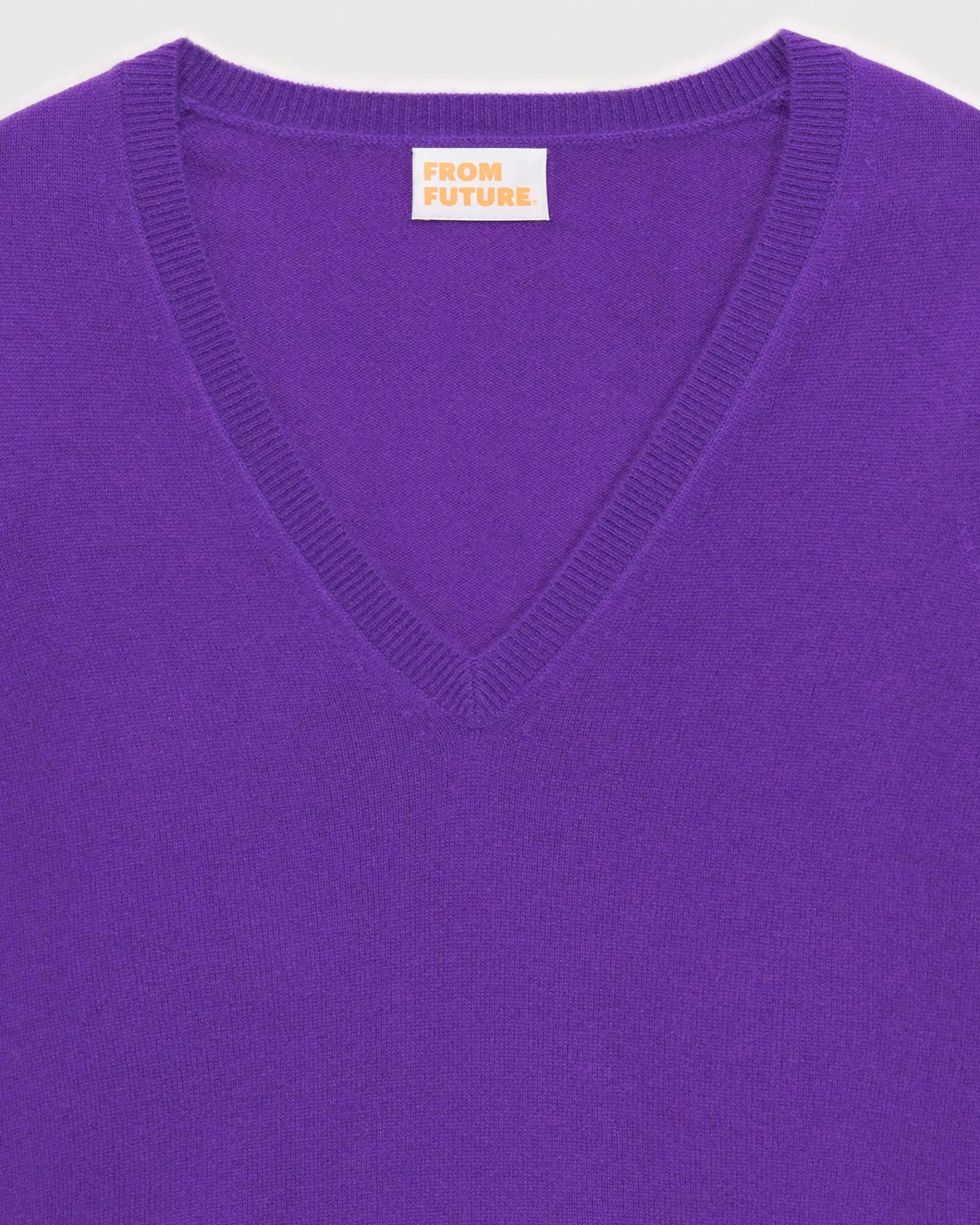 Hot FROM FUTURE Pull Col V Basique Violet Fluo