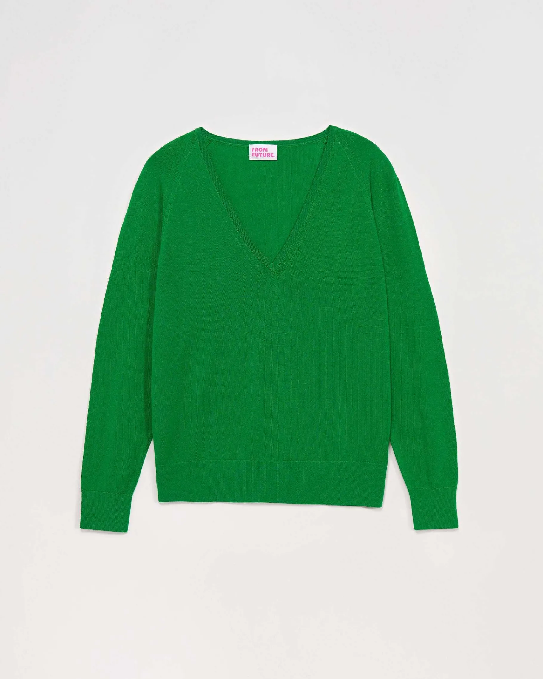 New FROM FUTURE Pull Col V Oversize