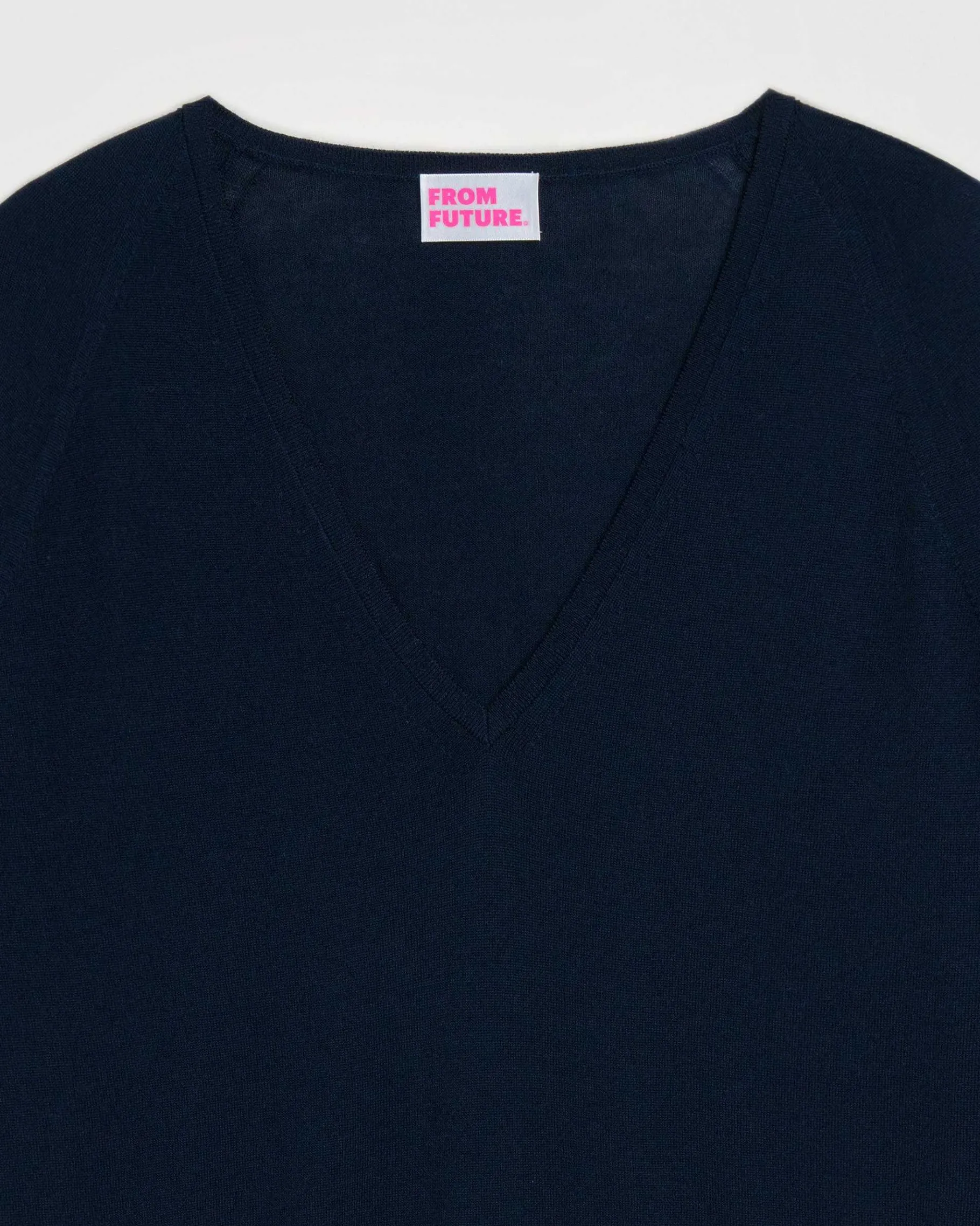 Clearance FROM FUTURE Pull Col V Oversize Navy