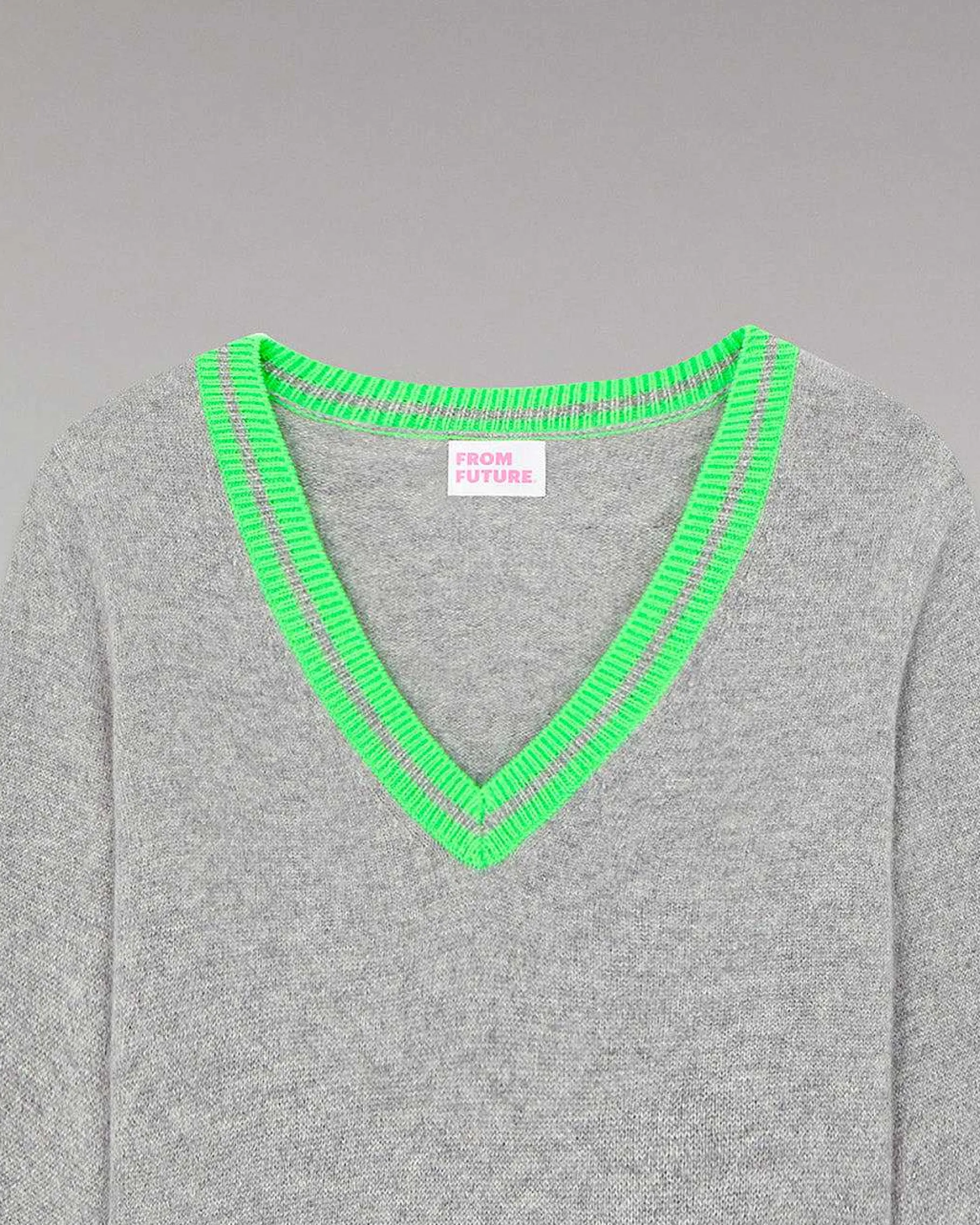 Best FROM FUTURE Pull Col V Rayures Tennis Leger Gris Chine Fonce