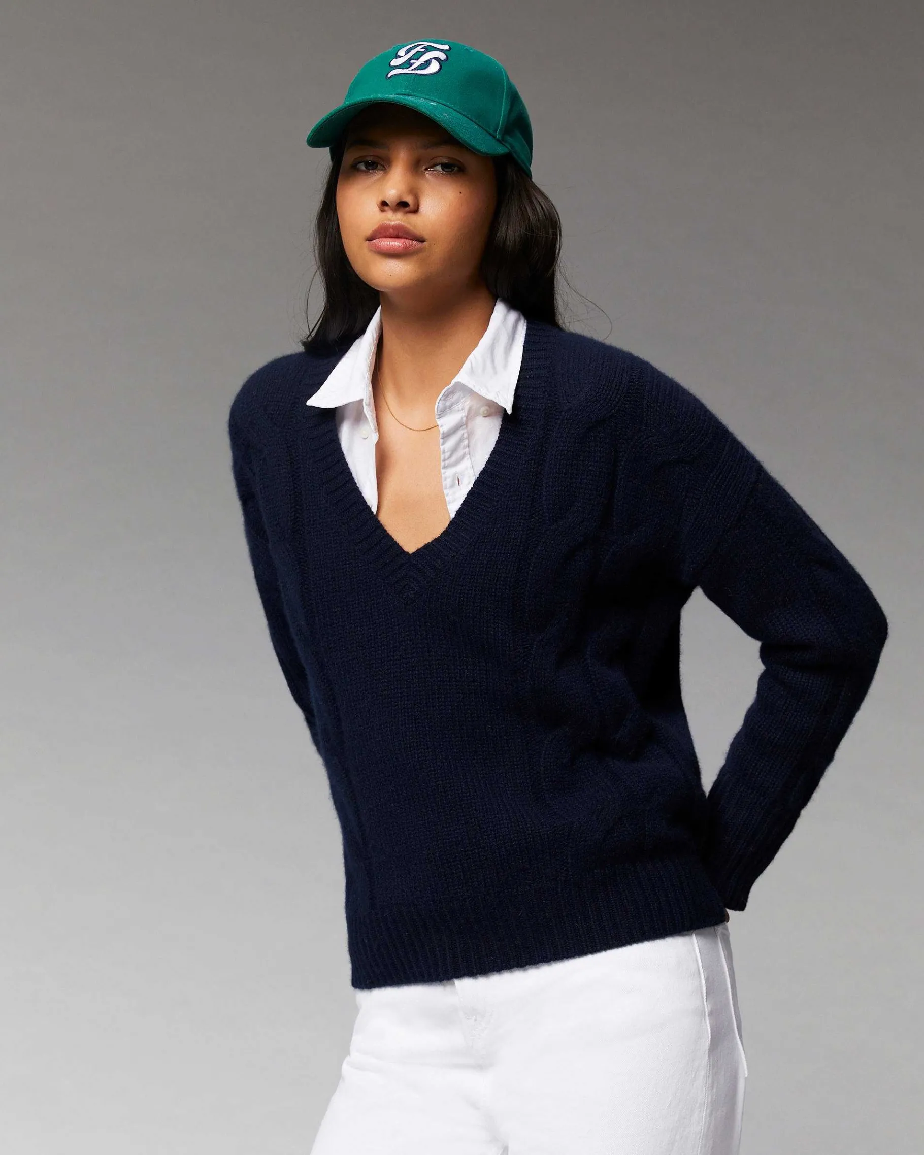 Sale FROM FUTURE Pull Col V Torsades Epais Navy