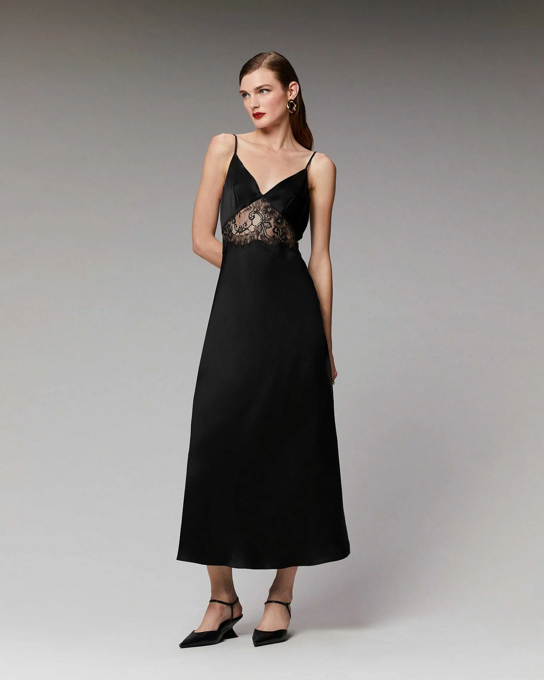 Hot FROM FUTURE Robe Longue Bretelle Decoupee Dentelle Noir