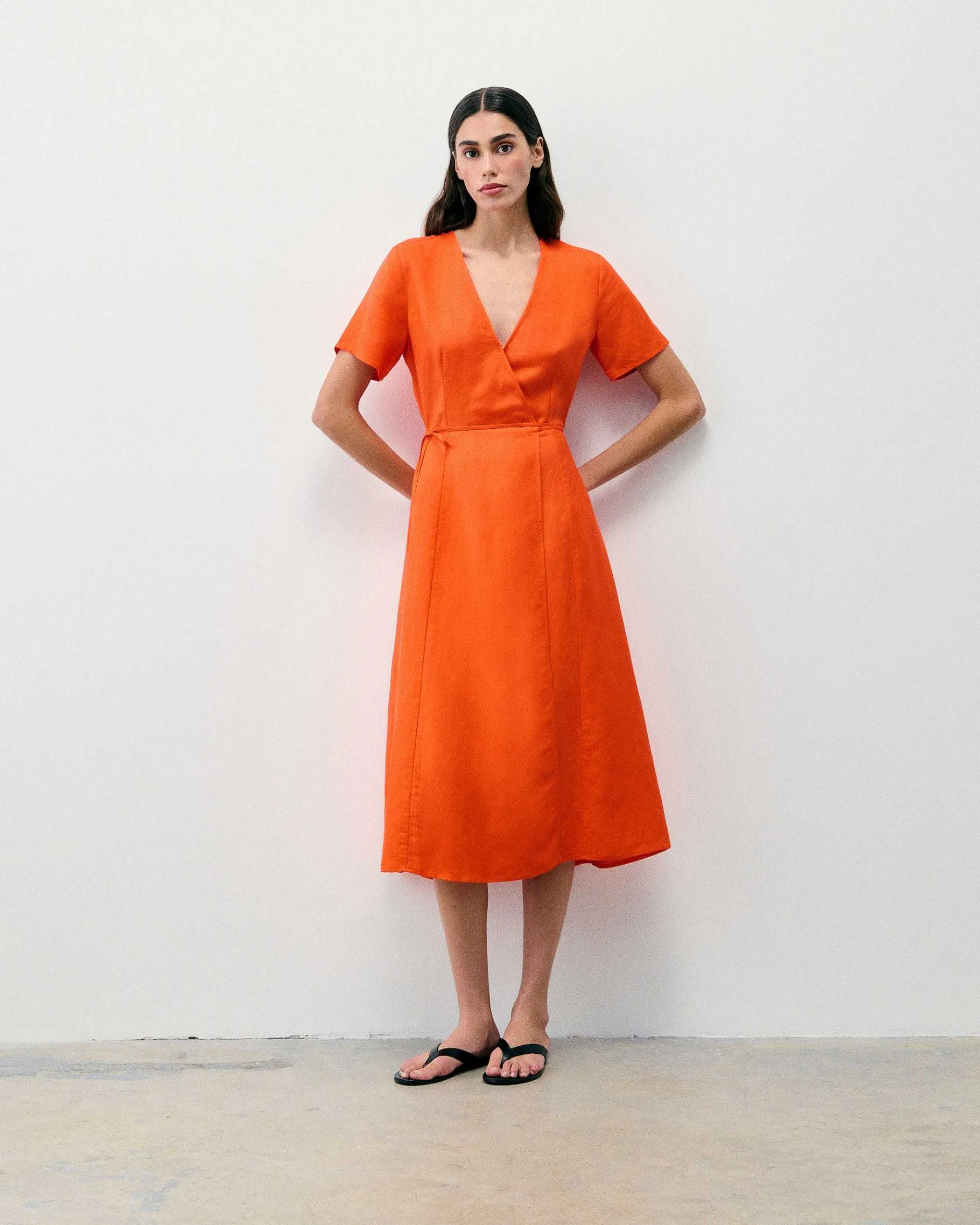 Sale FROM FUTURE Robe Longue Manche Courte Evie Orange